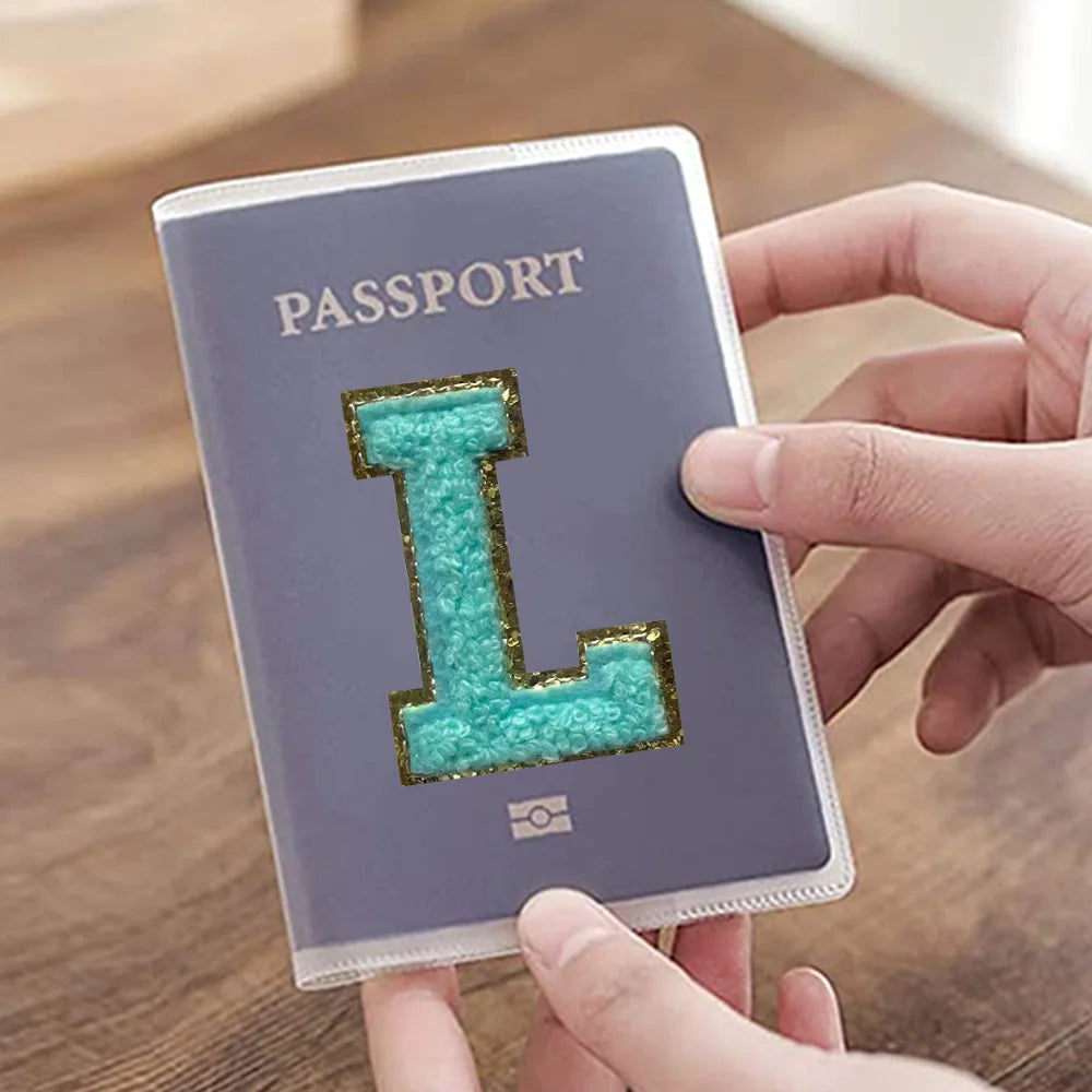 Porte Passeport LETTRE