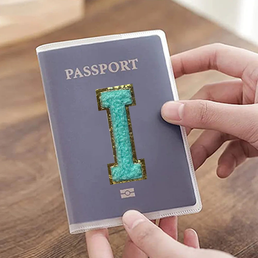 Porte Passeport LETTRE