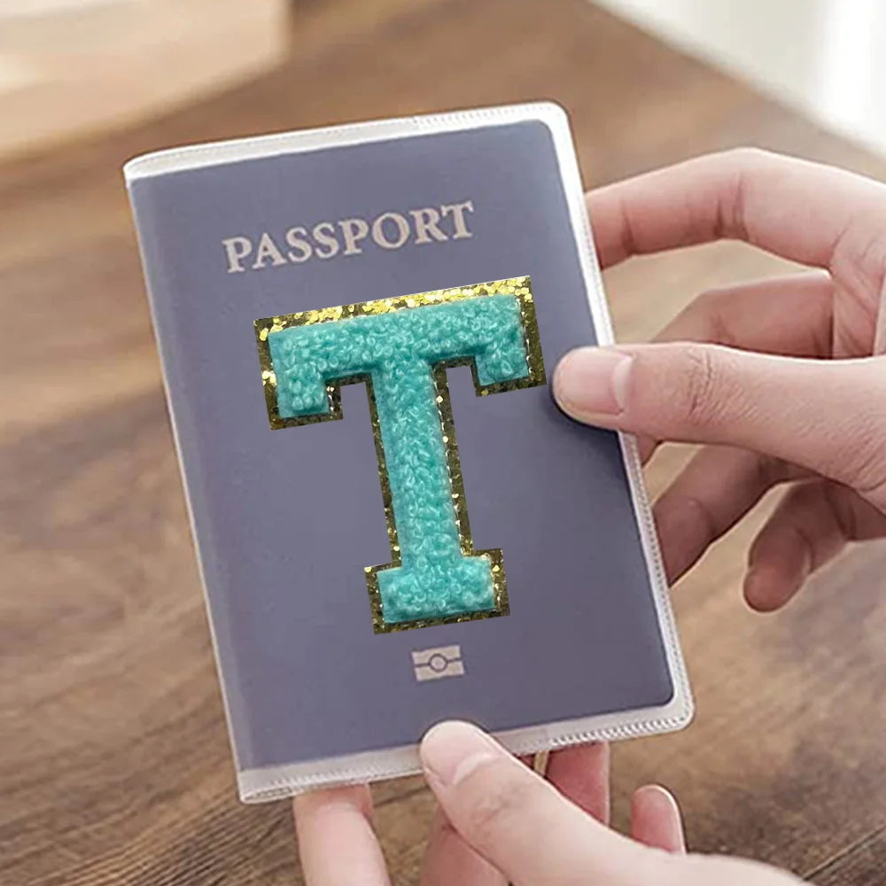 Porte Passeport LETTRE