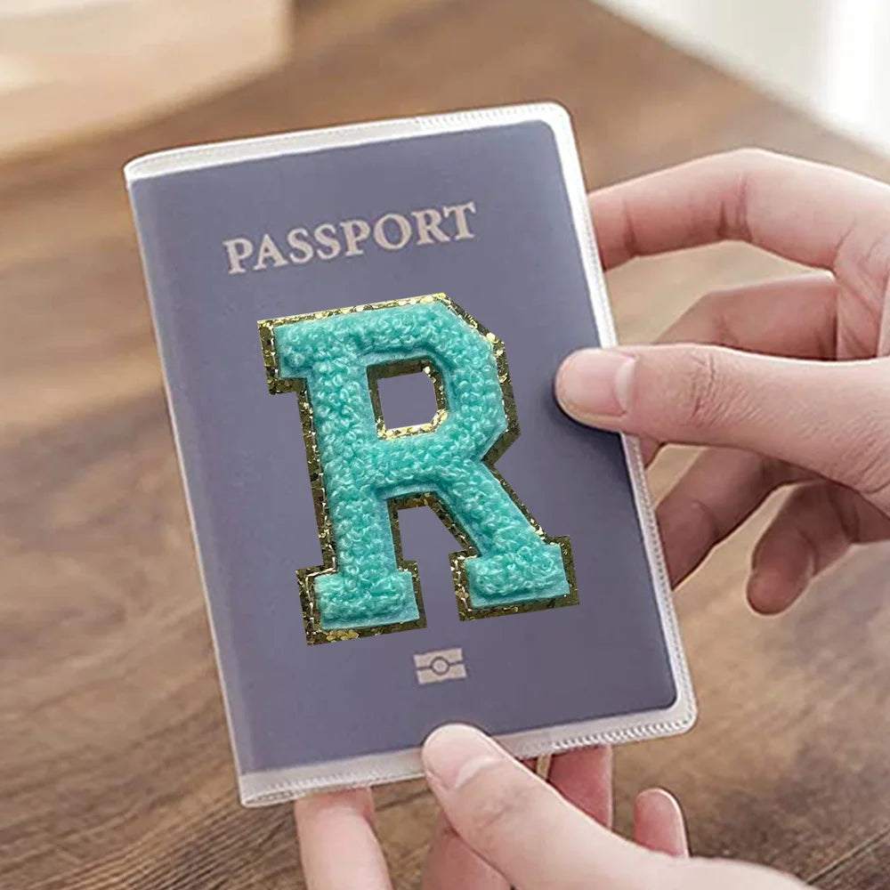 Porte Passeport LETTRE