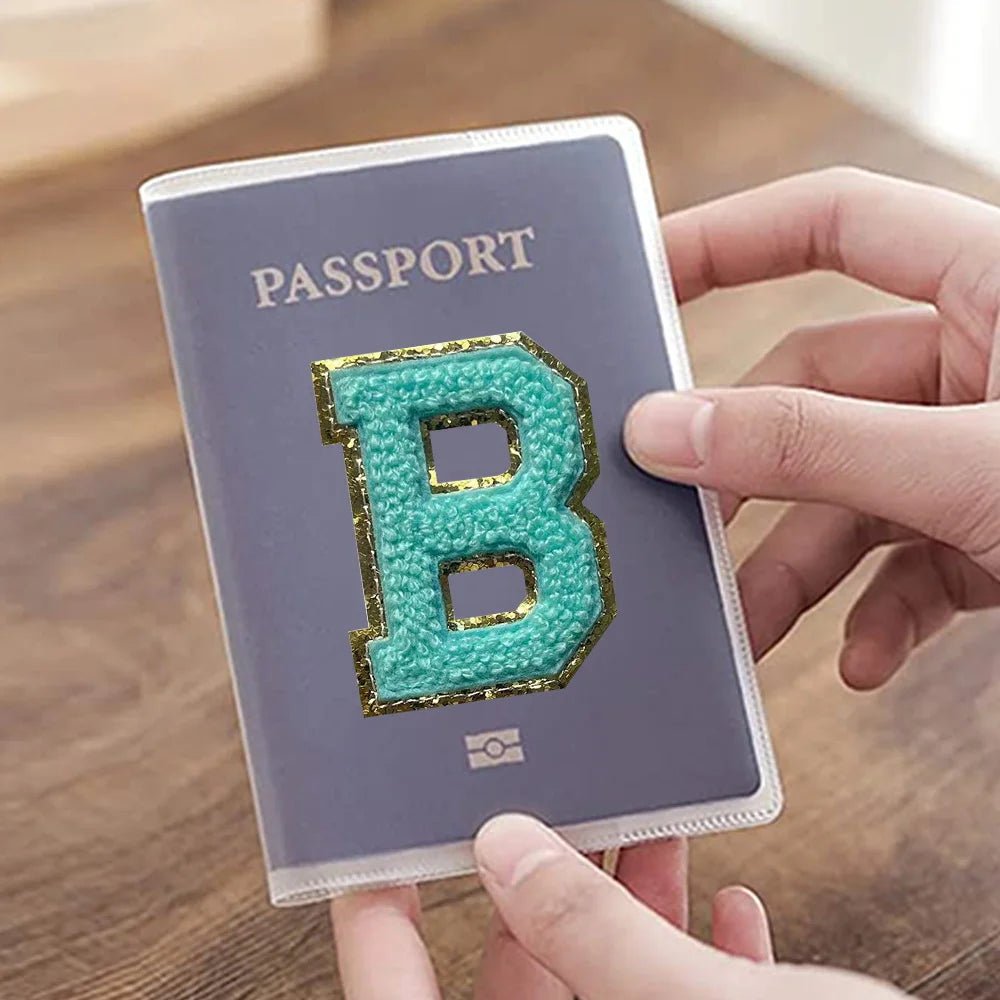Porte Passeport LETTRE