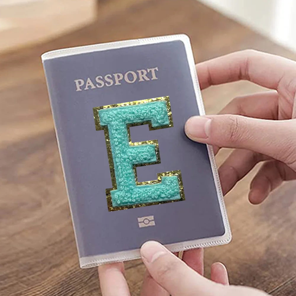 Porte Passeport LETTRE